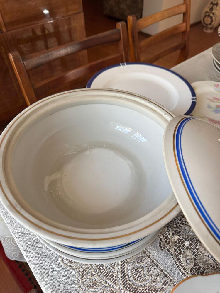 Продам посуду совесткую