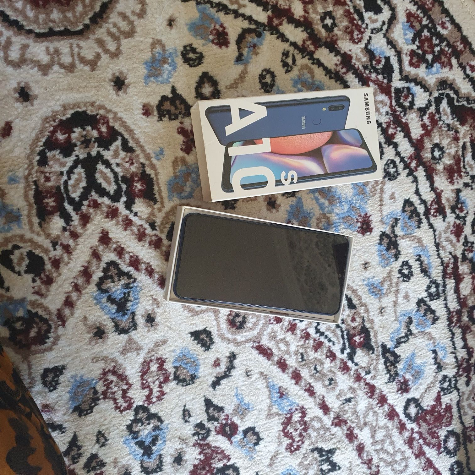Продается samsung galaxy A10s