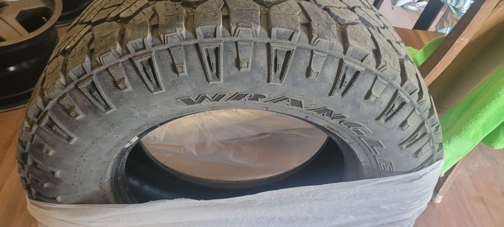 Goodyear Wrangler R18
