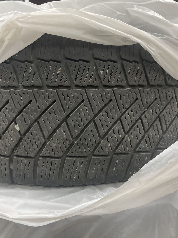 Шины б/у 235/60 r18