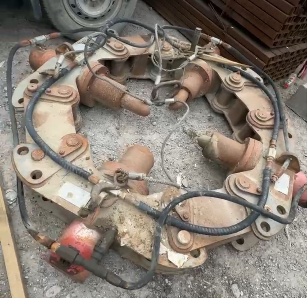 Сваескусыватель, Сваерезка, Гидрозуб, срубщик свай/ Pile breaker TAETS