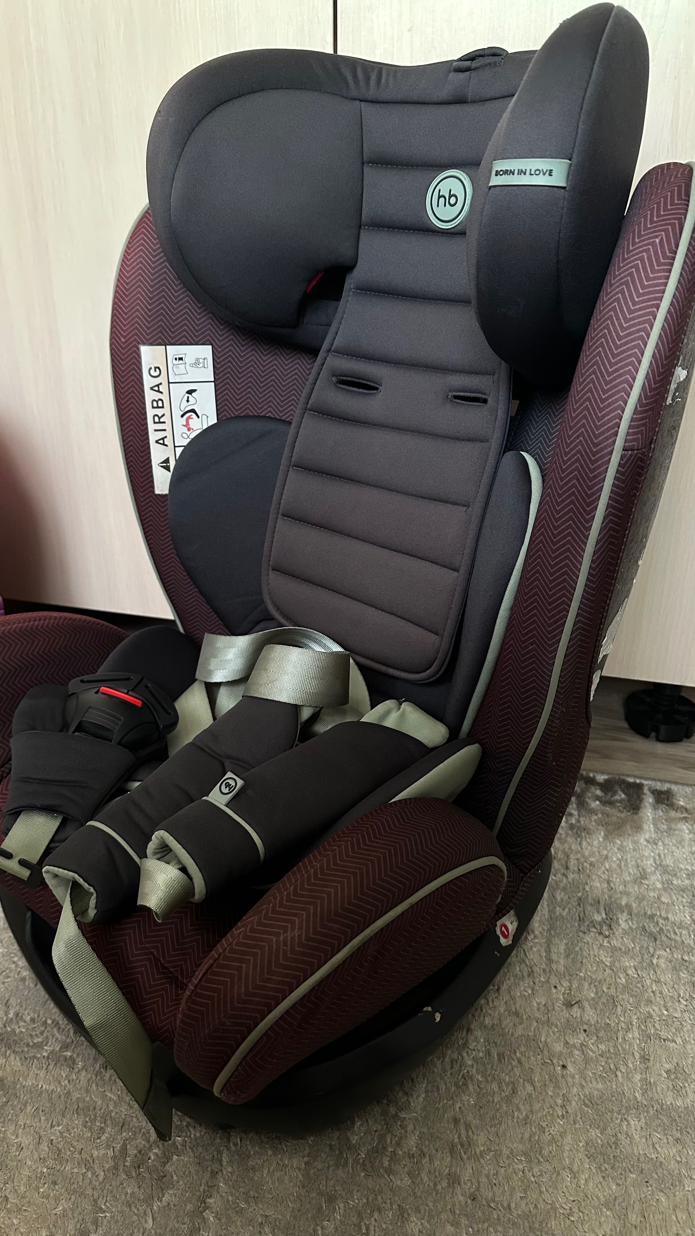 Продам авто кресло happy baby