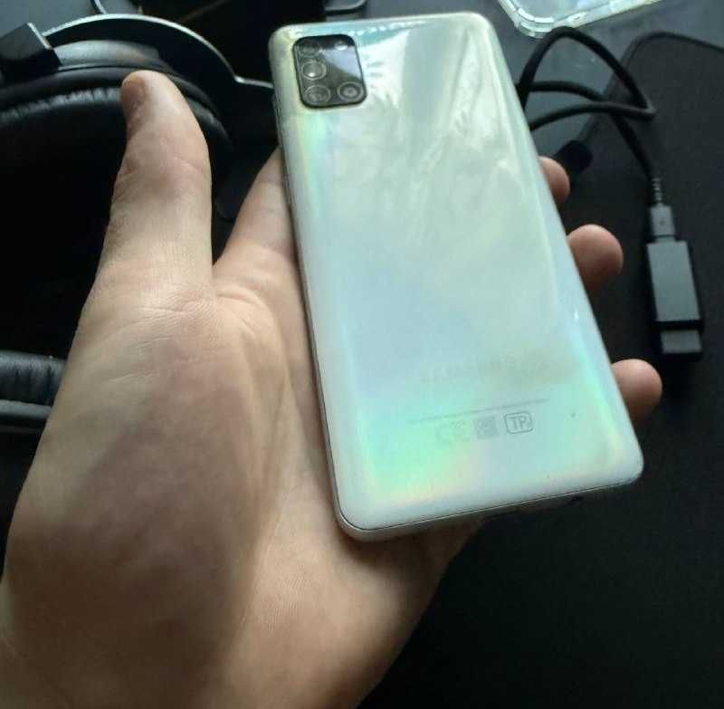 Samsung A31 64 GB