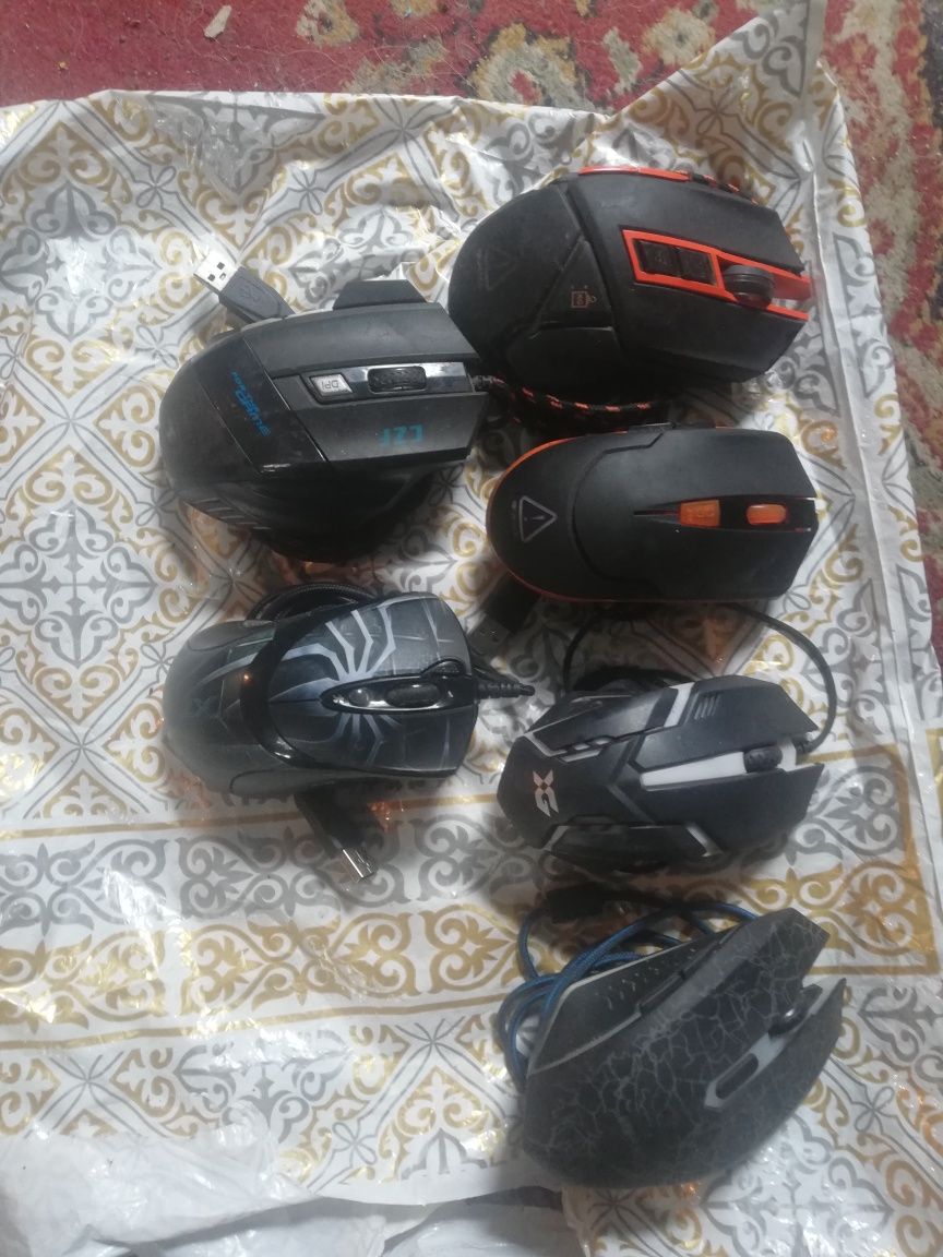Продам мышь игровую