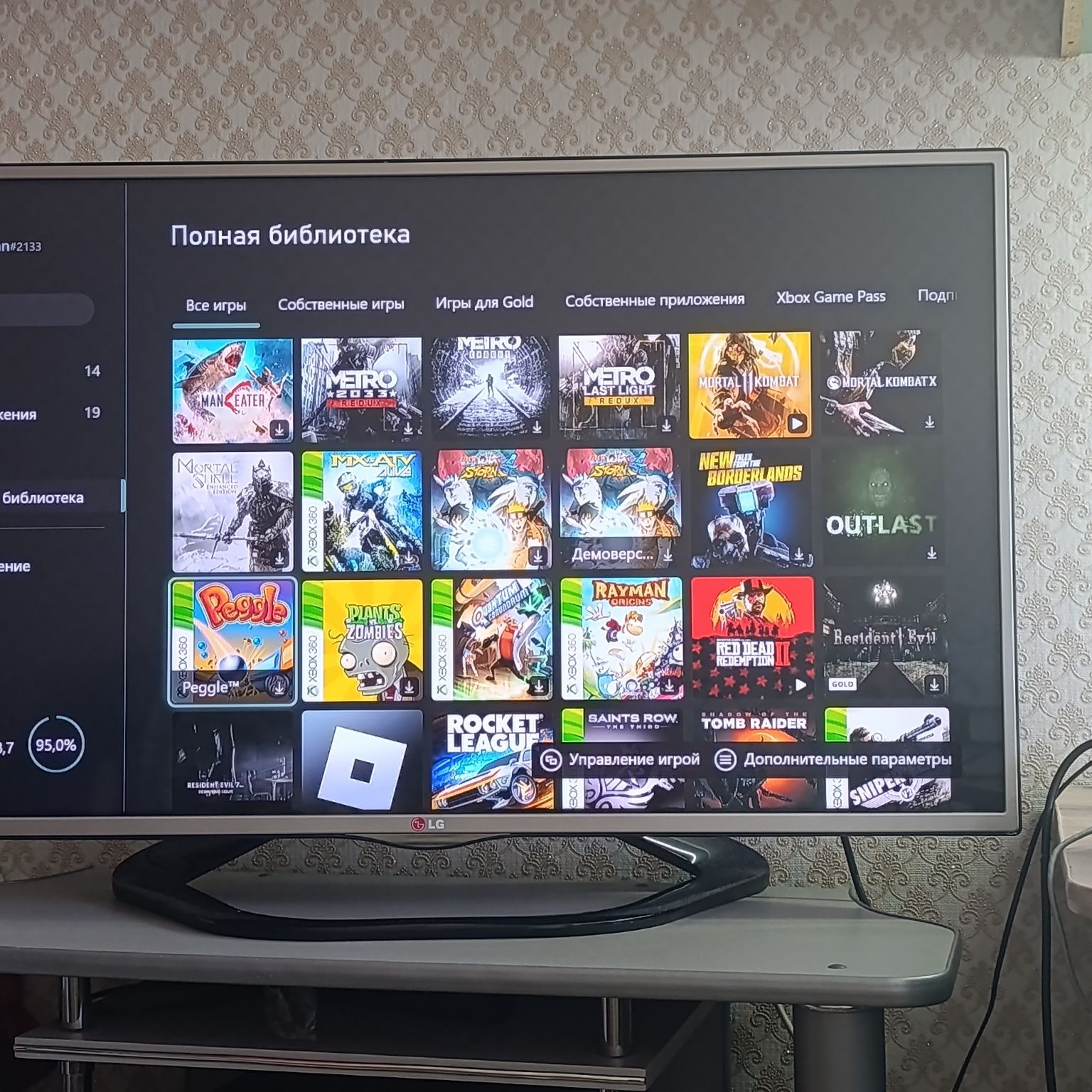 Xbox one X с аккаунтом