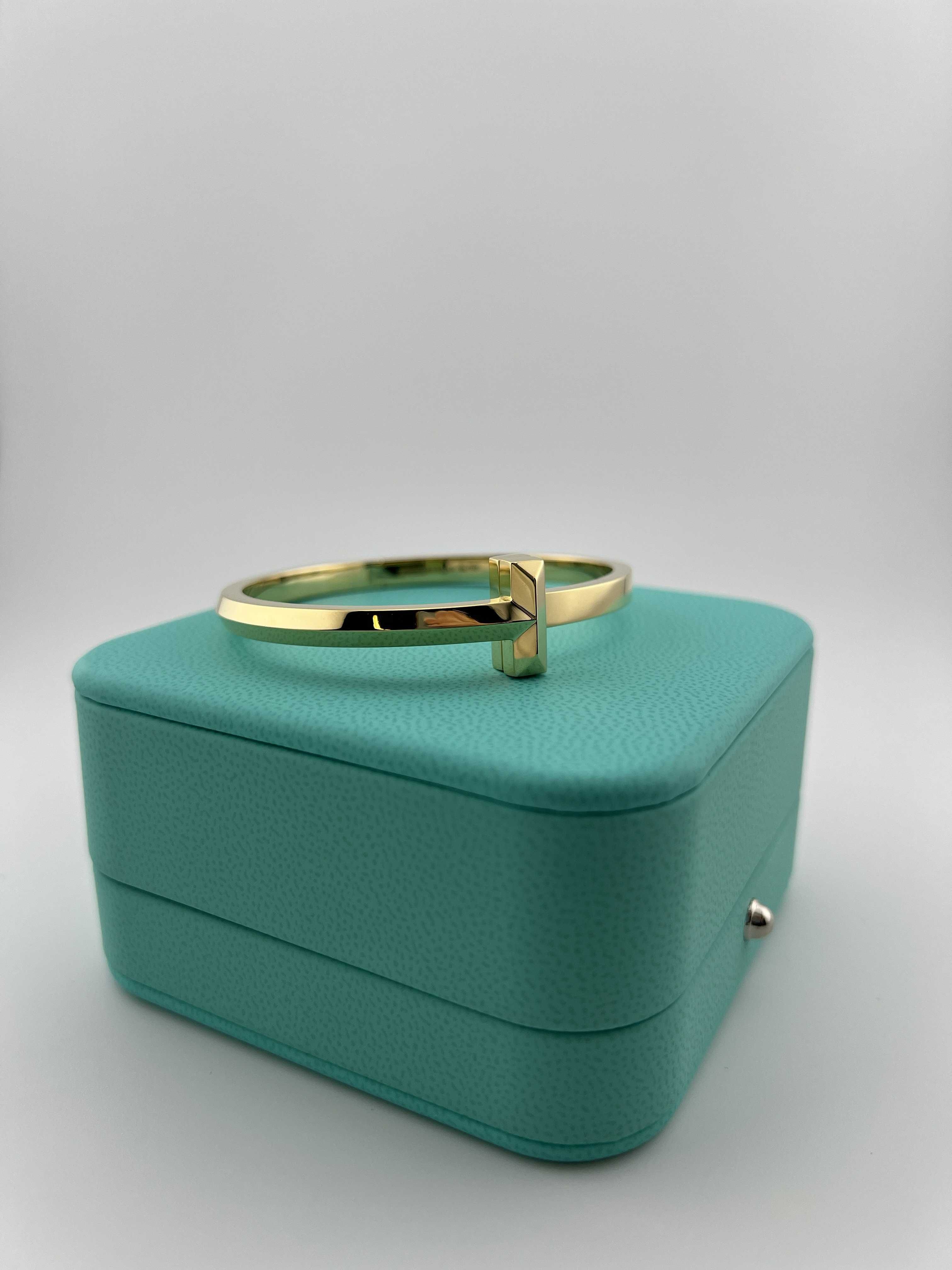 Браслет Tiffany & Co T1 Wide Hinged Bangle