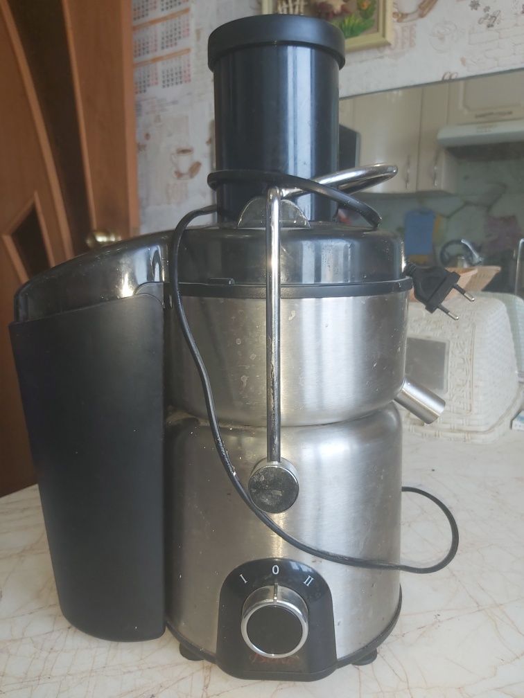 Соковыжималка Bene j7-8K