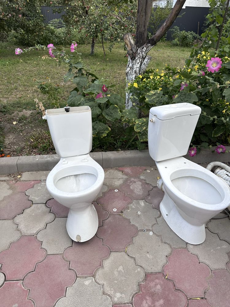 Унитазы, бу, 2 шт