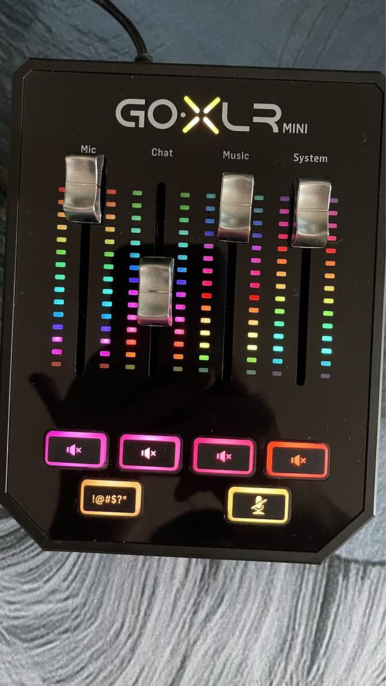 Аудио интерфейс GOXLR mini
