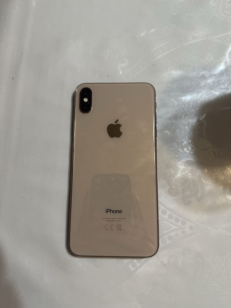 Продается Айфон XS Max 64 gb