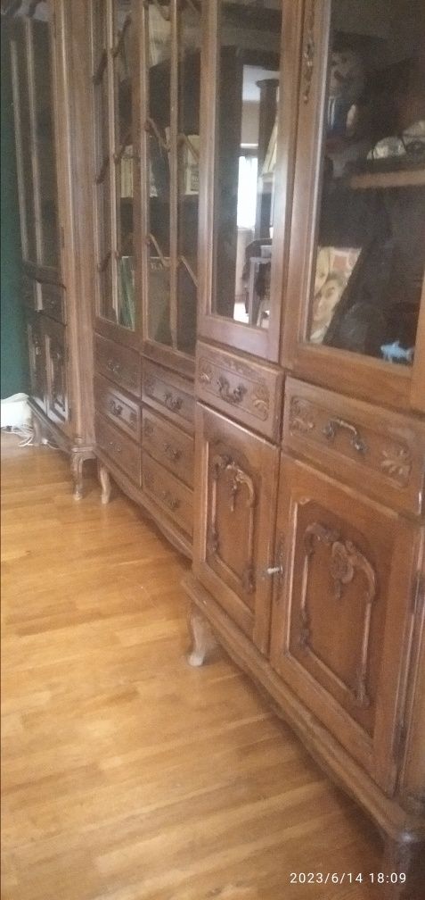 Продаю кабинет Филиппа, румынский из бука, дорогой , антиквариат,