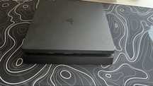 PS4 slim 500G в норм состоянии