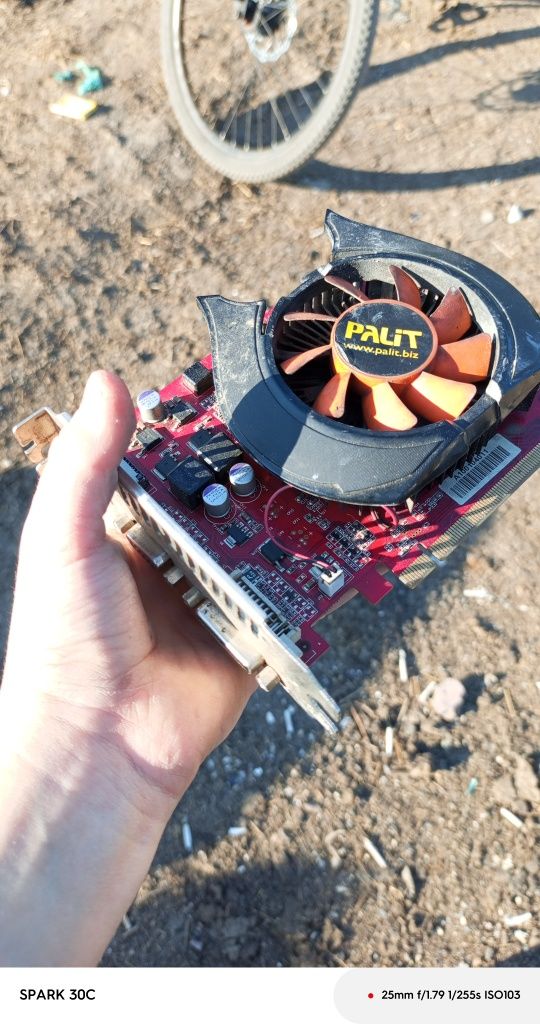 Видеокарта palit gt240