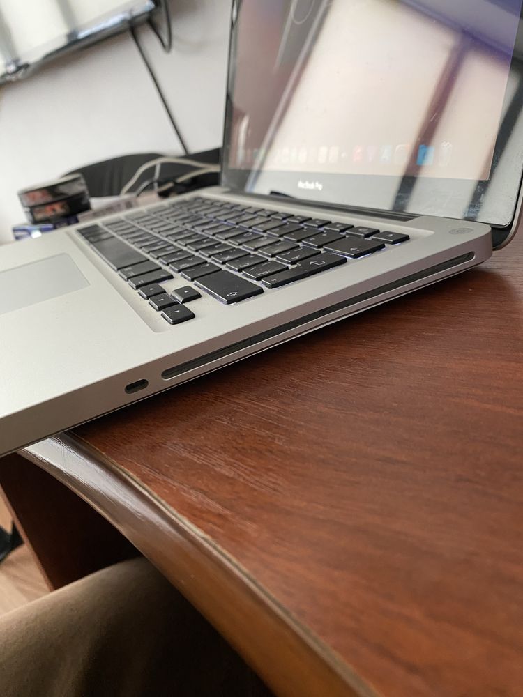 MacBook pro 2012