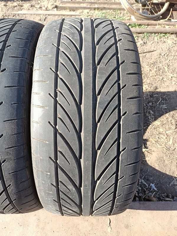 Шины 225/45 R17 - "Hankook Ventus V12 EVO" (Венгрия), летние.