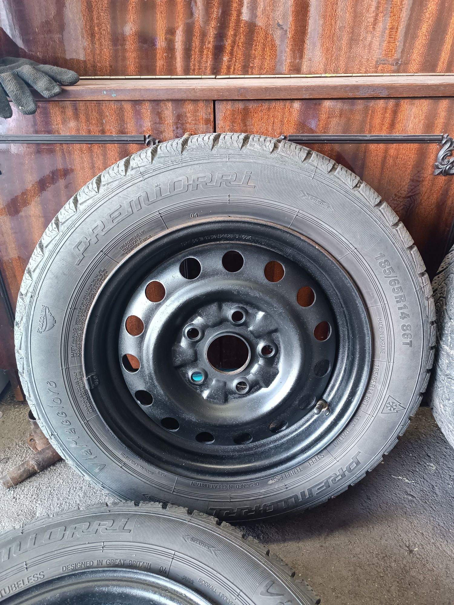Колёса в сборе на mazda