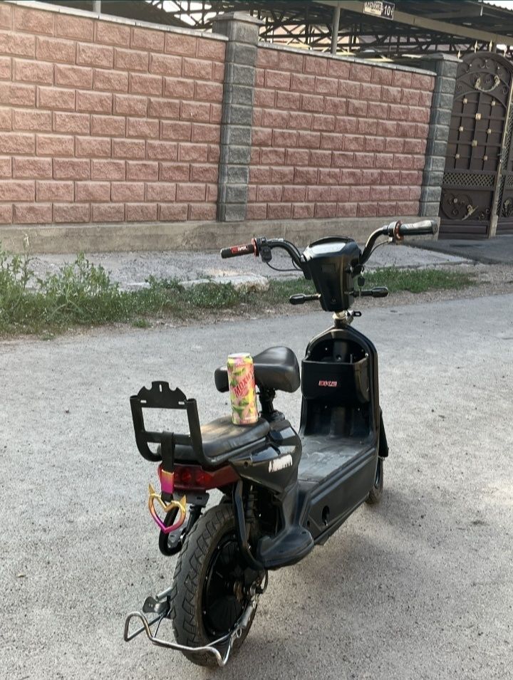 В продаже электро велик