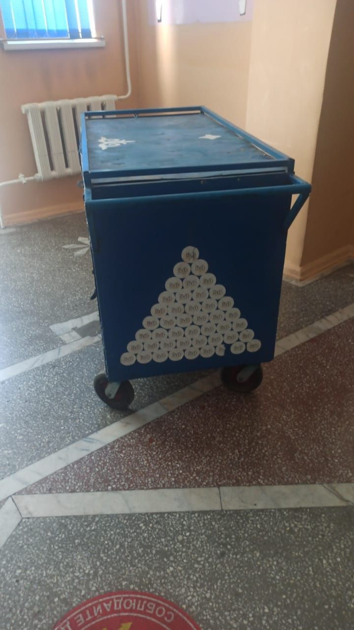 Тележка  на колесах