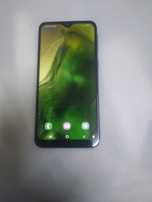 Продам телефон samsung a40