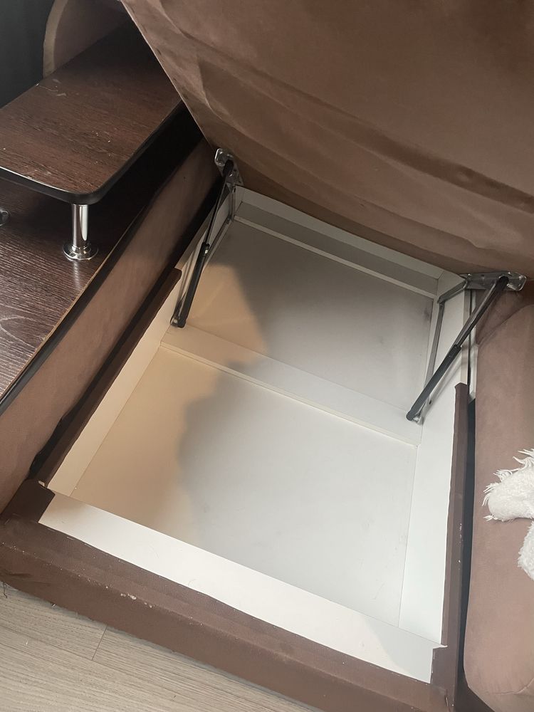 Продам б/у диван 3,5 метра