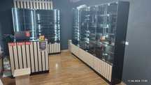 Шкафы для магазинов