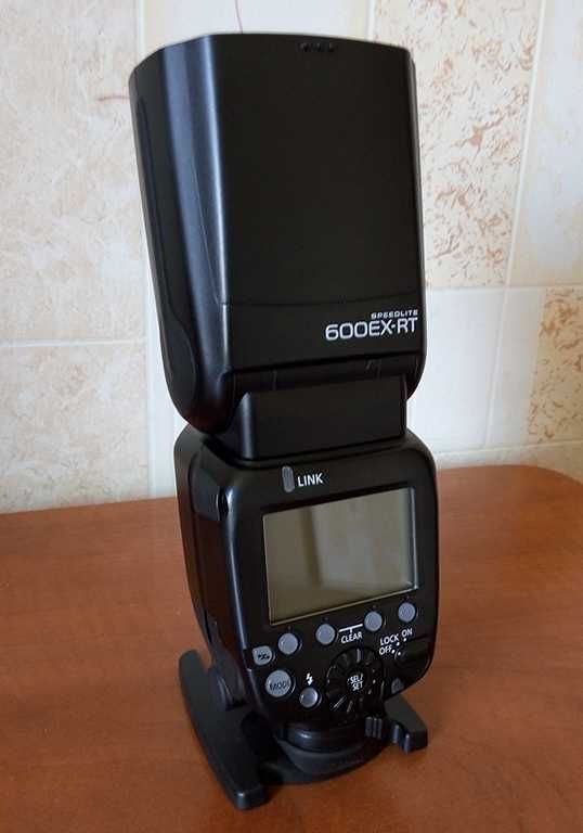 Вспышка Canon 600EX-RT и многое другое