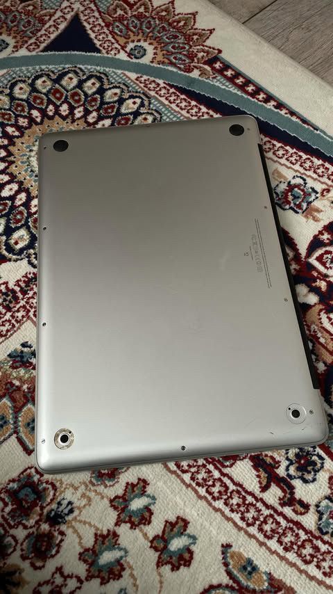 Продам Macbook Pro