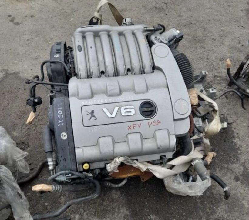 Двигатель цепной 1.6 EP6 Peugeot Пежо V3.0 ES9J4 Ситроен Citroen ер6