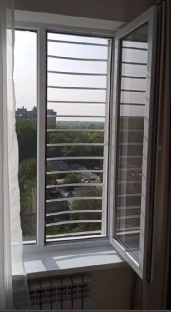 Защита для детей2в1.Москитная сетка+решетки. Прозрачные решетки