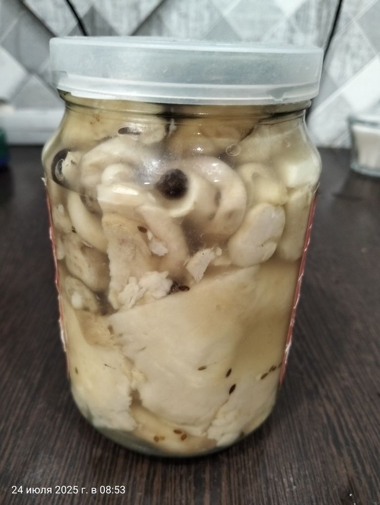 Продам соленные грибы грузди этого года