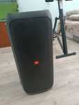 Продам беспроводную коллонку JBL 310