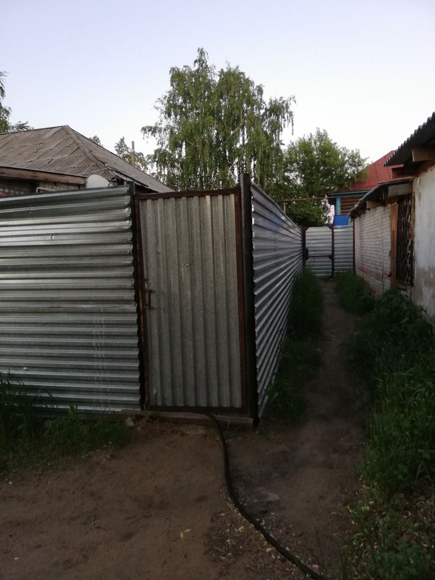 Продам кирпичный дом в г. Тобыл(Затобольск)