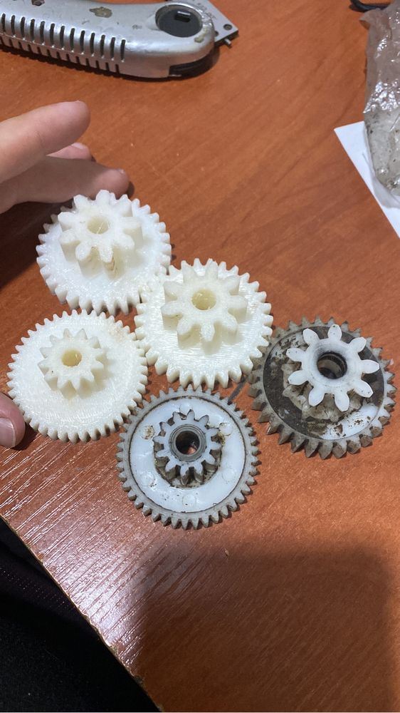 Изготовление на 3d принтере любых шестеренок. Мясорубка редуктор