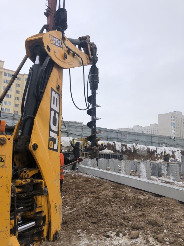 Услуги/аренда Экскаватор - погрузчик, гидромолот, ямобур -JCB 3cx,
