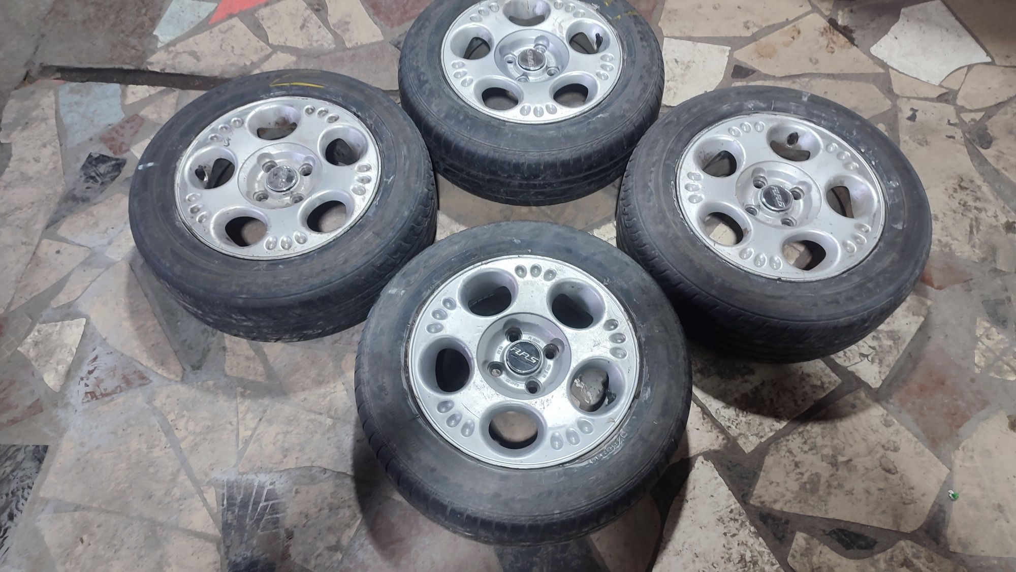 Диски R14 4/100 с резиной