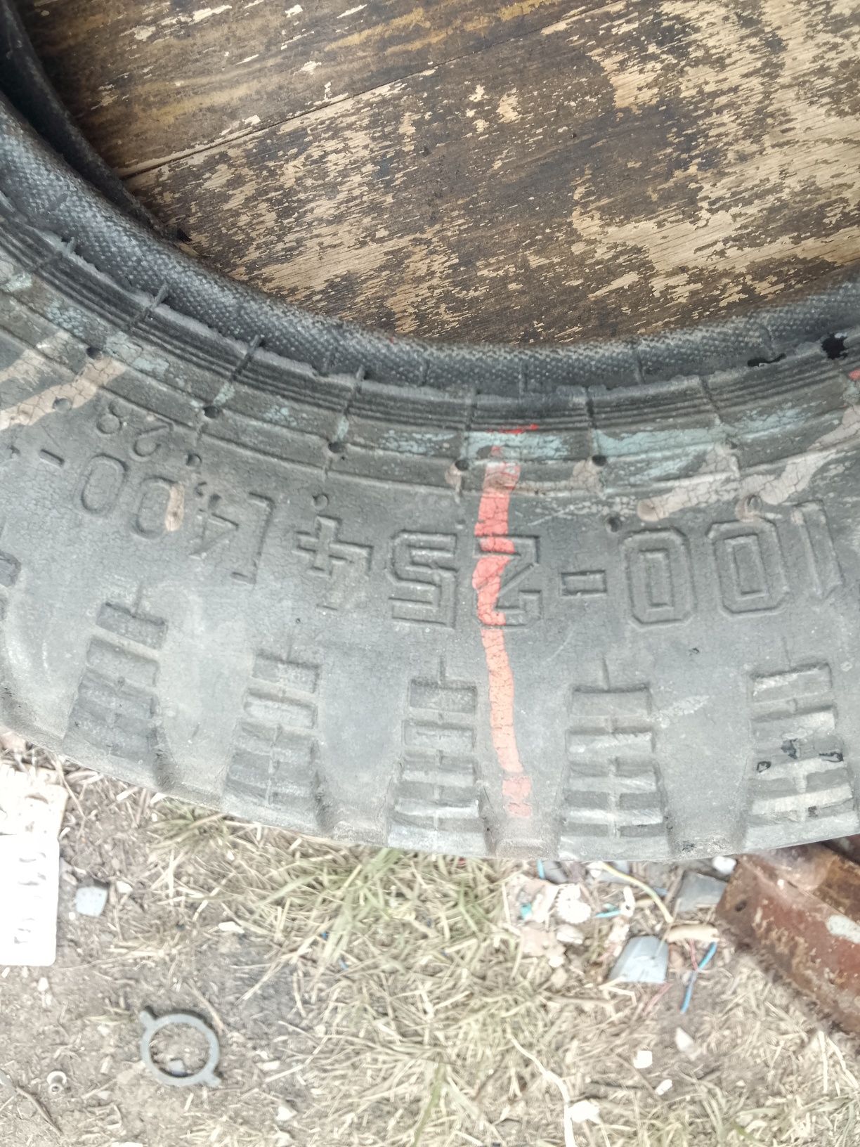 Продам колесо с камерой