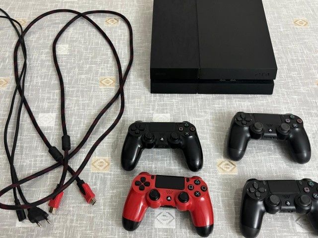Продам или обменяю Ps 4