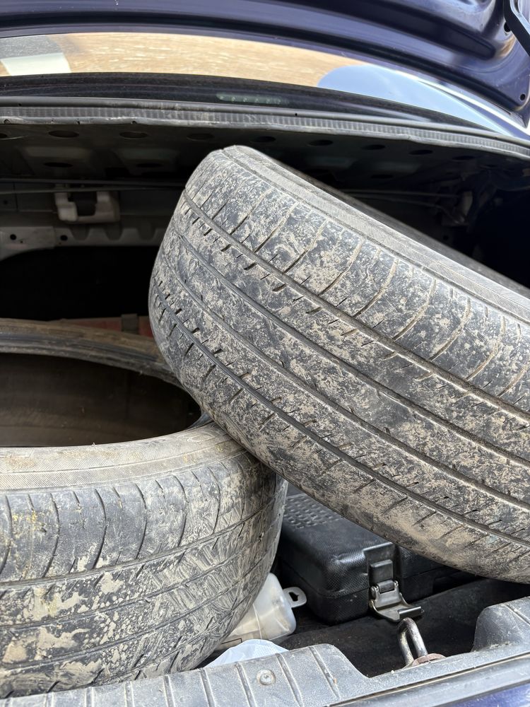 Продам летние резины R17 Continental/Yokohama