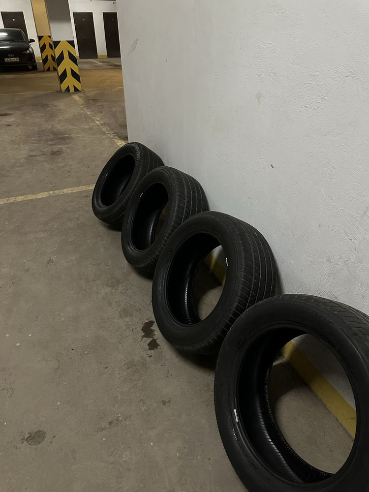 “Новые шины Bridgestone Potenza 265/50R19, срочно, 250 000 тг!”