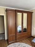 Продам срочно распашной шкаф