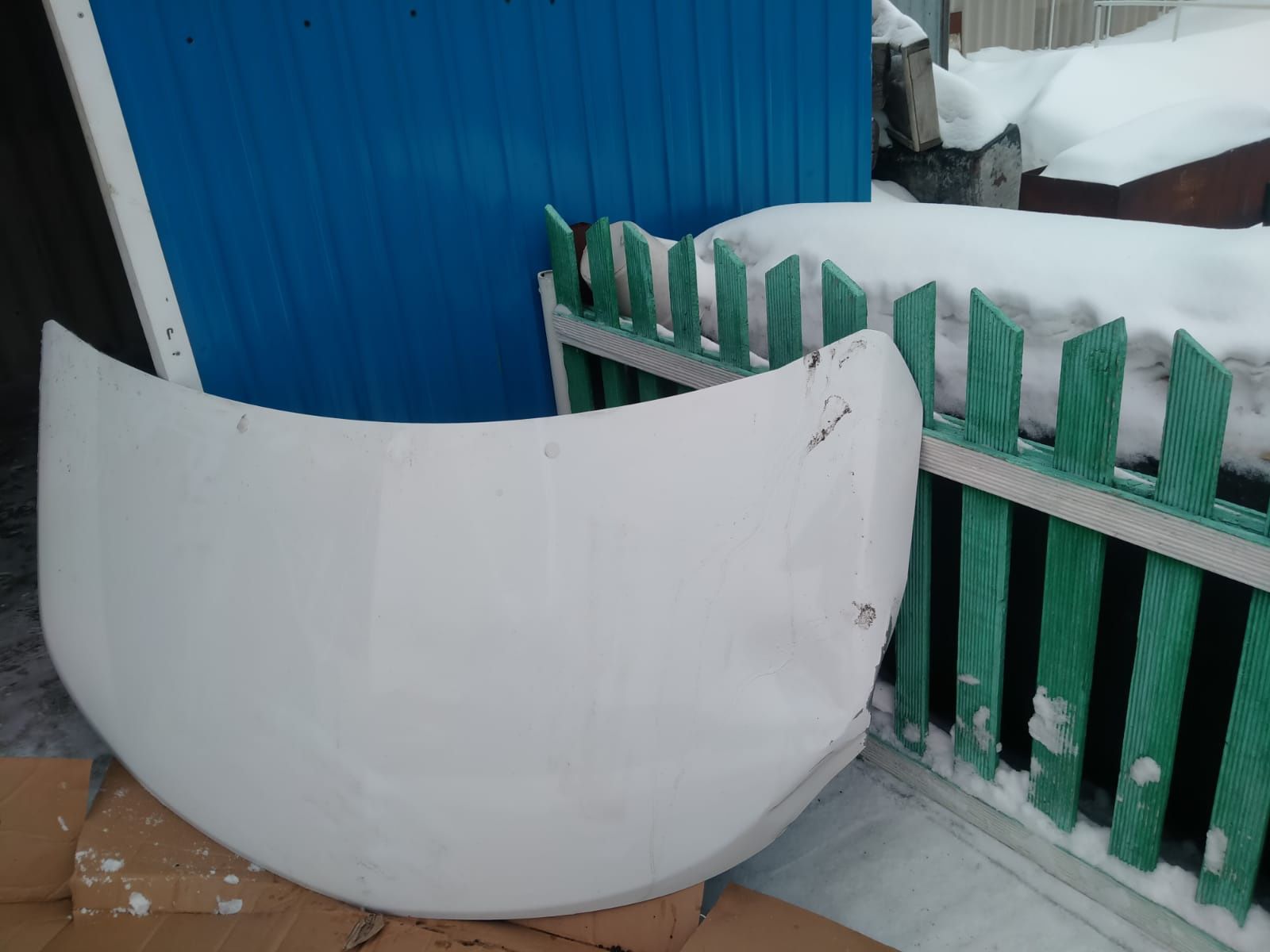 Продам капот и дверь