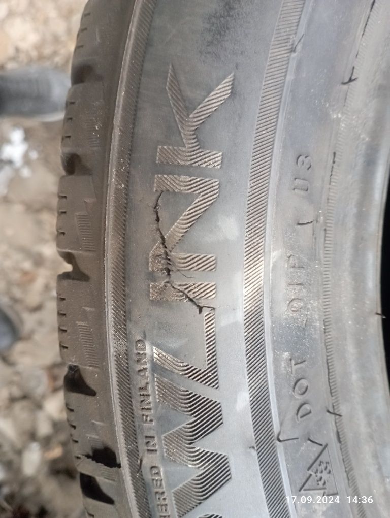 Продам комплект зимних шин.