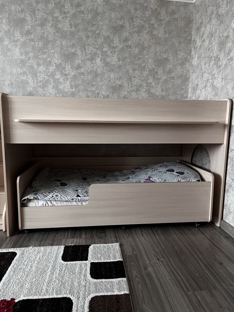 Двухярусная кровать Легенда