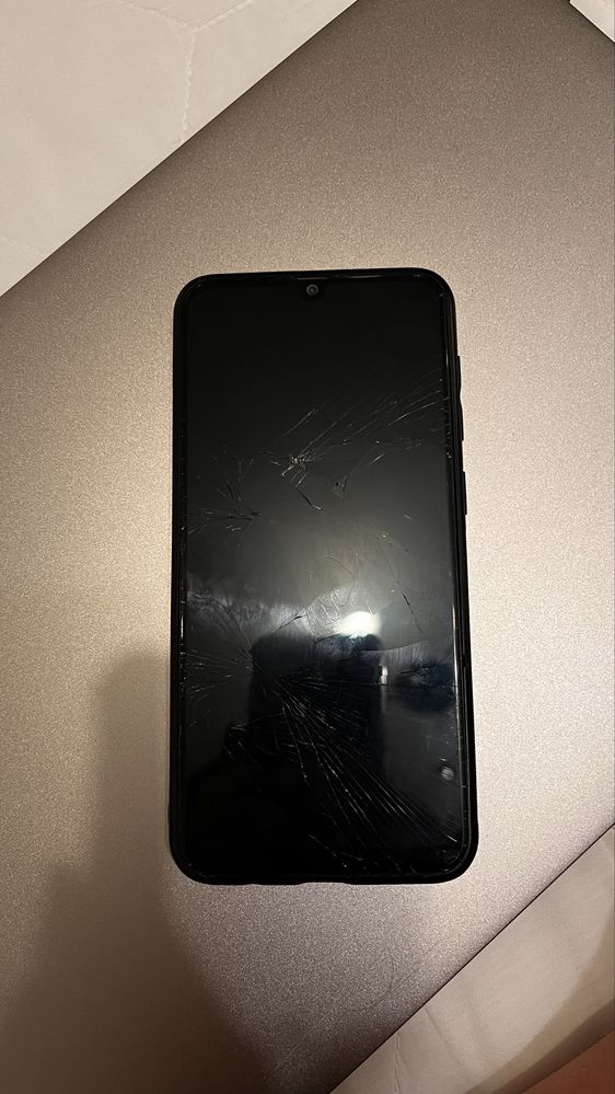 Продам смартфон Samsung Galaxy A50 64GB