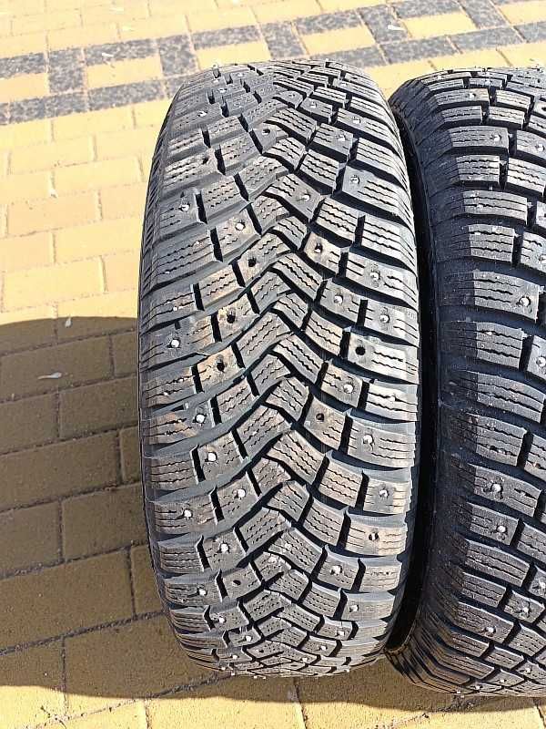 Шины 185/65 R15 - "Continental IceContact 3" (Германия), шипованные.