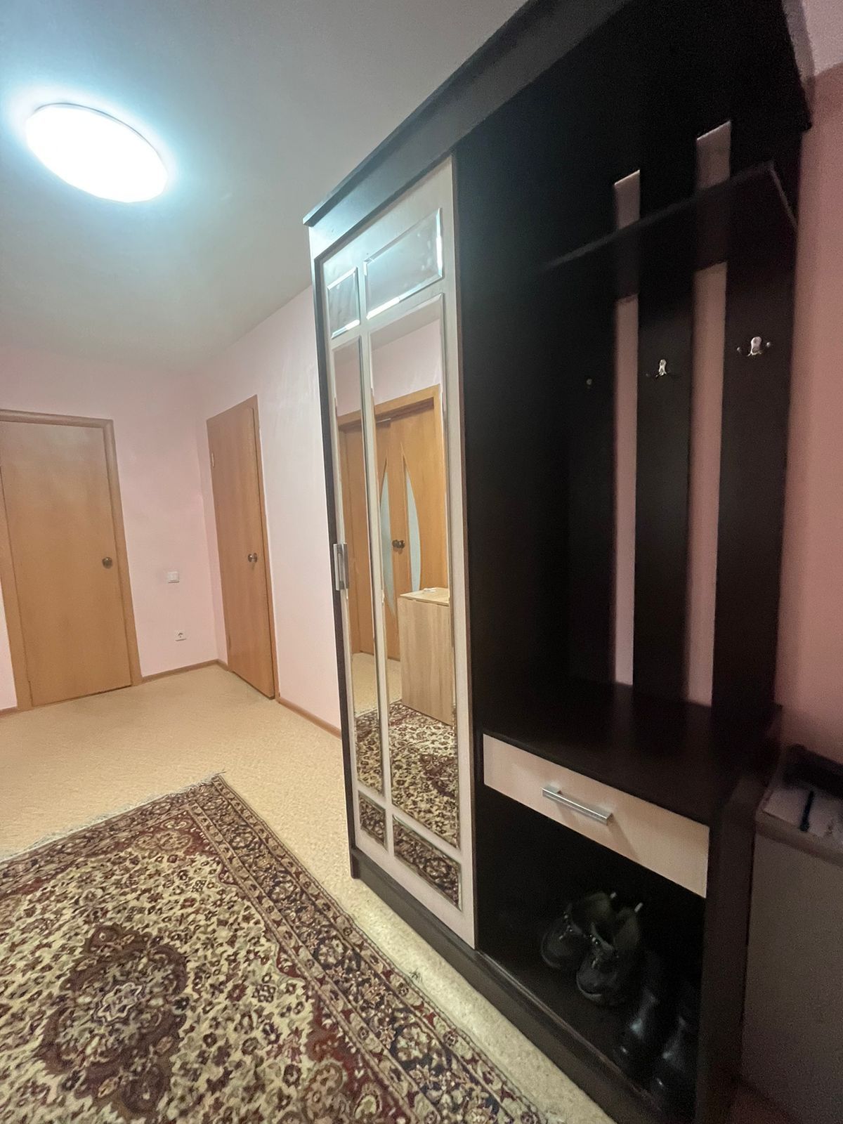 Продам мебель для прихожей