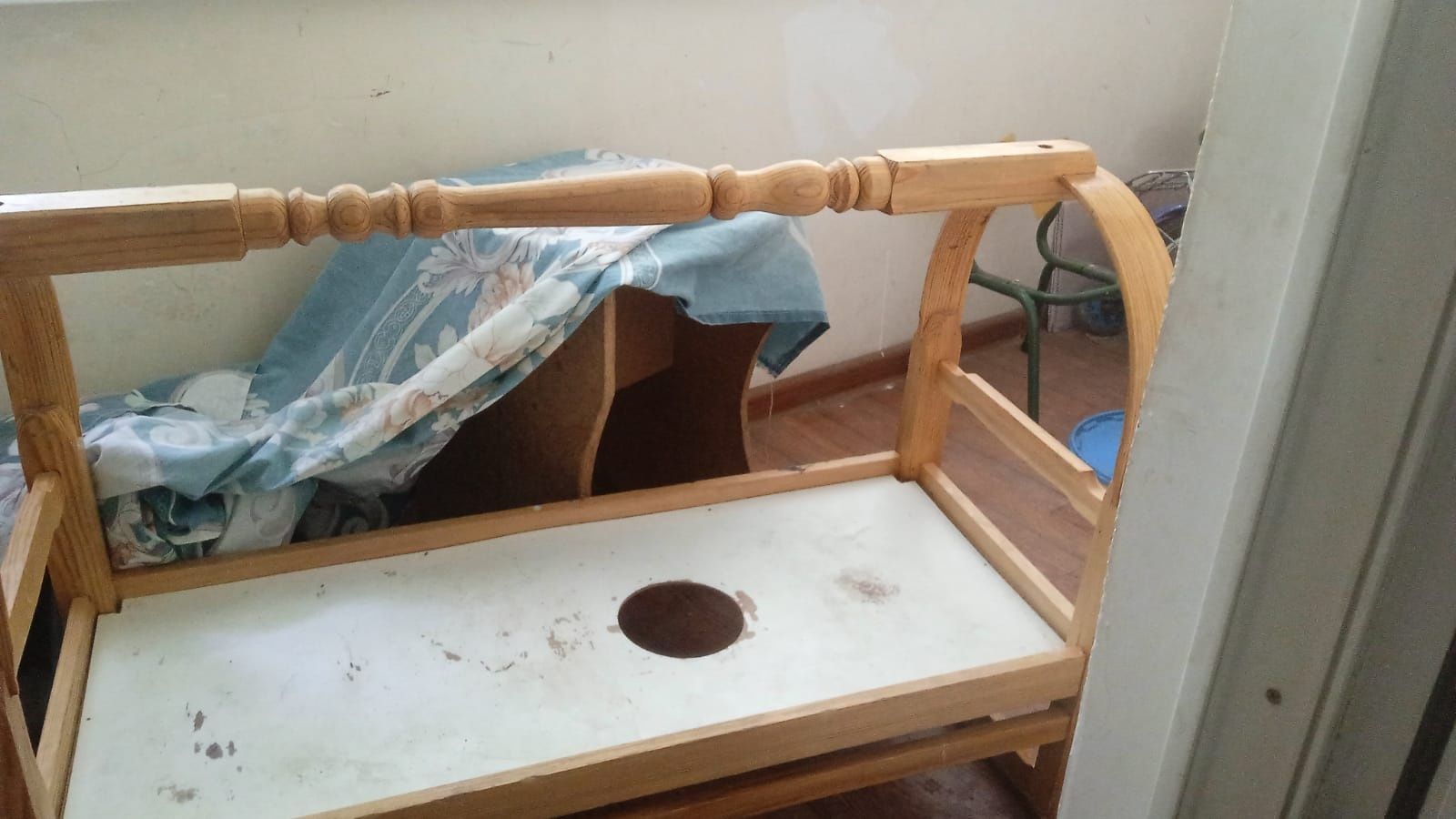 Продам деревянную люльку