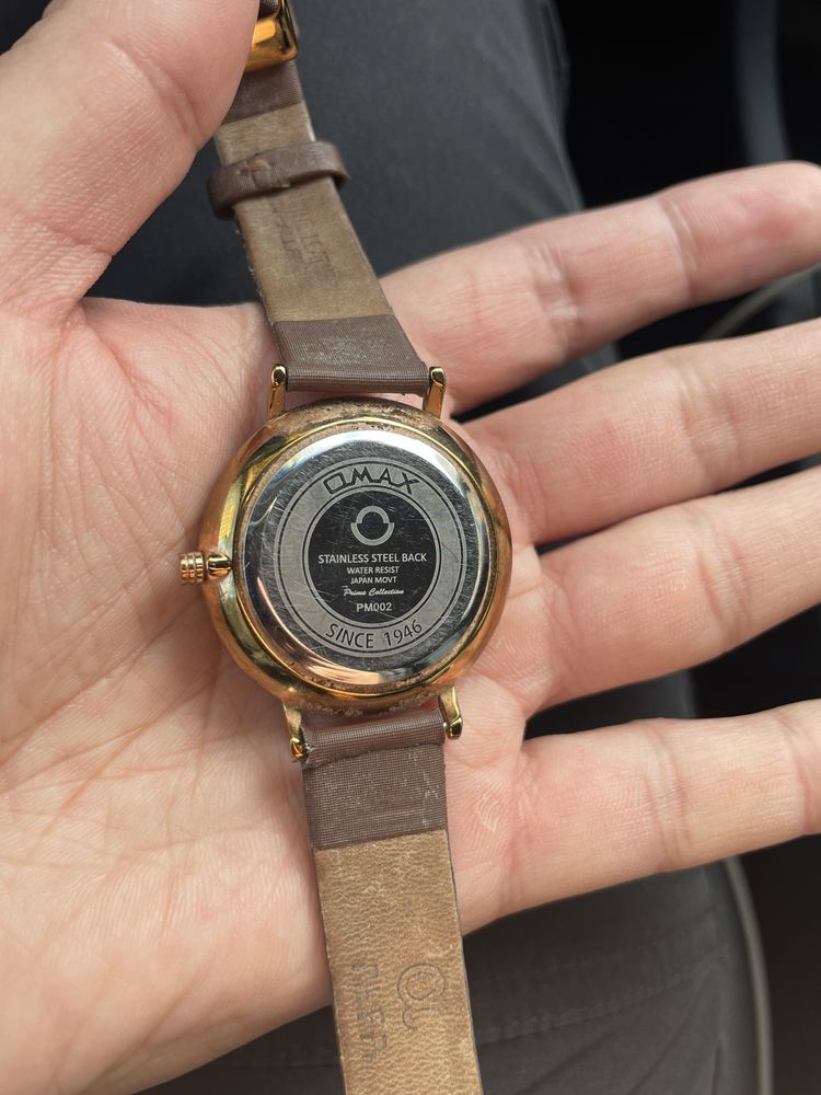Женские часы Omax