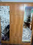 Плательный шкаф вместительный