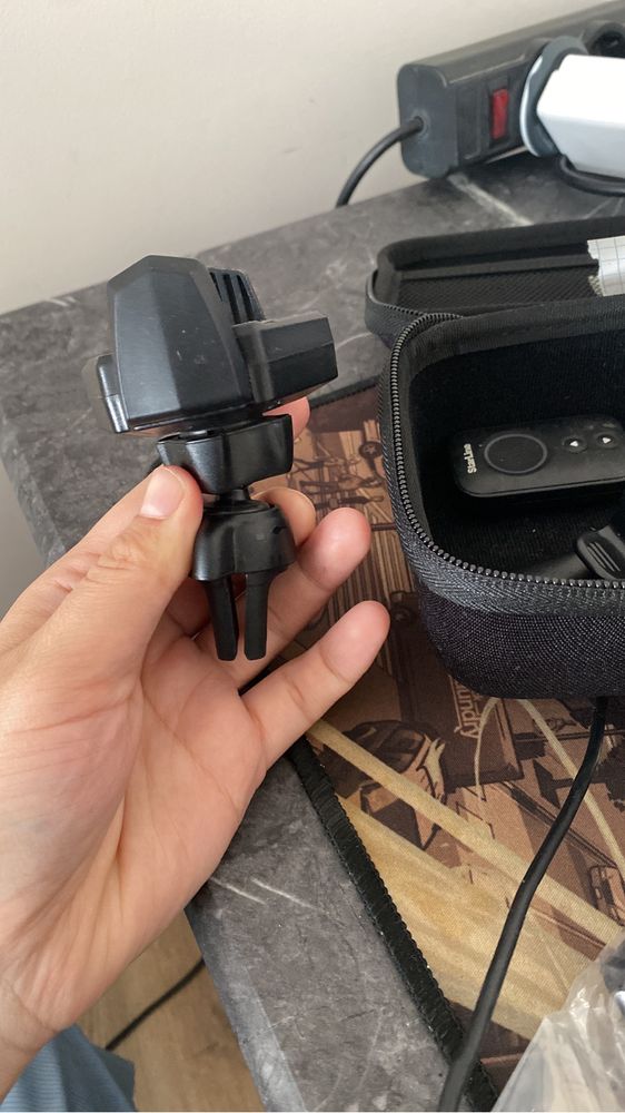 Продам Gopro 10 с оборудованием и прикоеплениями